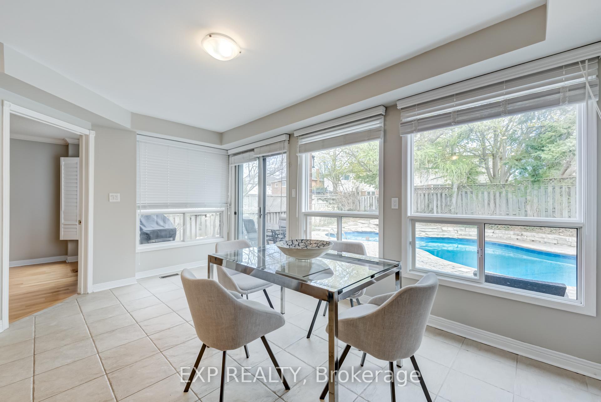 Photo 18 of 16 Jamieson Crescent, Whitby, Rolling Acres — HOMEH