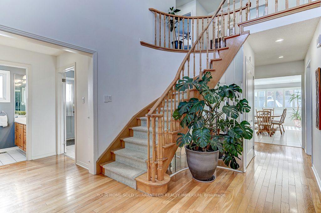 Photo 3 of 528 Mcleod Crescent, Pickering, Rosebank — HOMEH