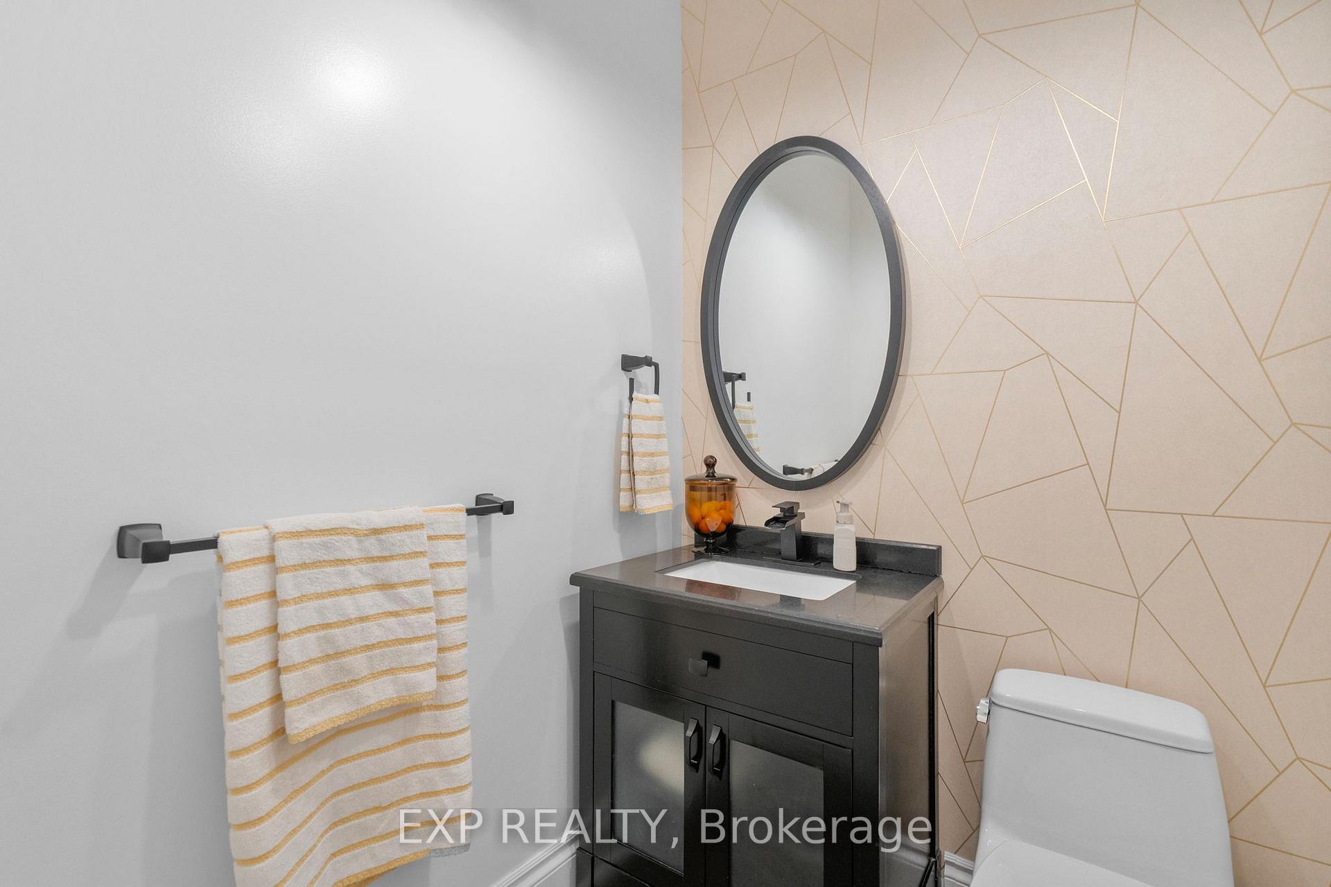 Photo 20 of 289 Westridge Drive, Vaughan, Kleinburg — HOMEH