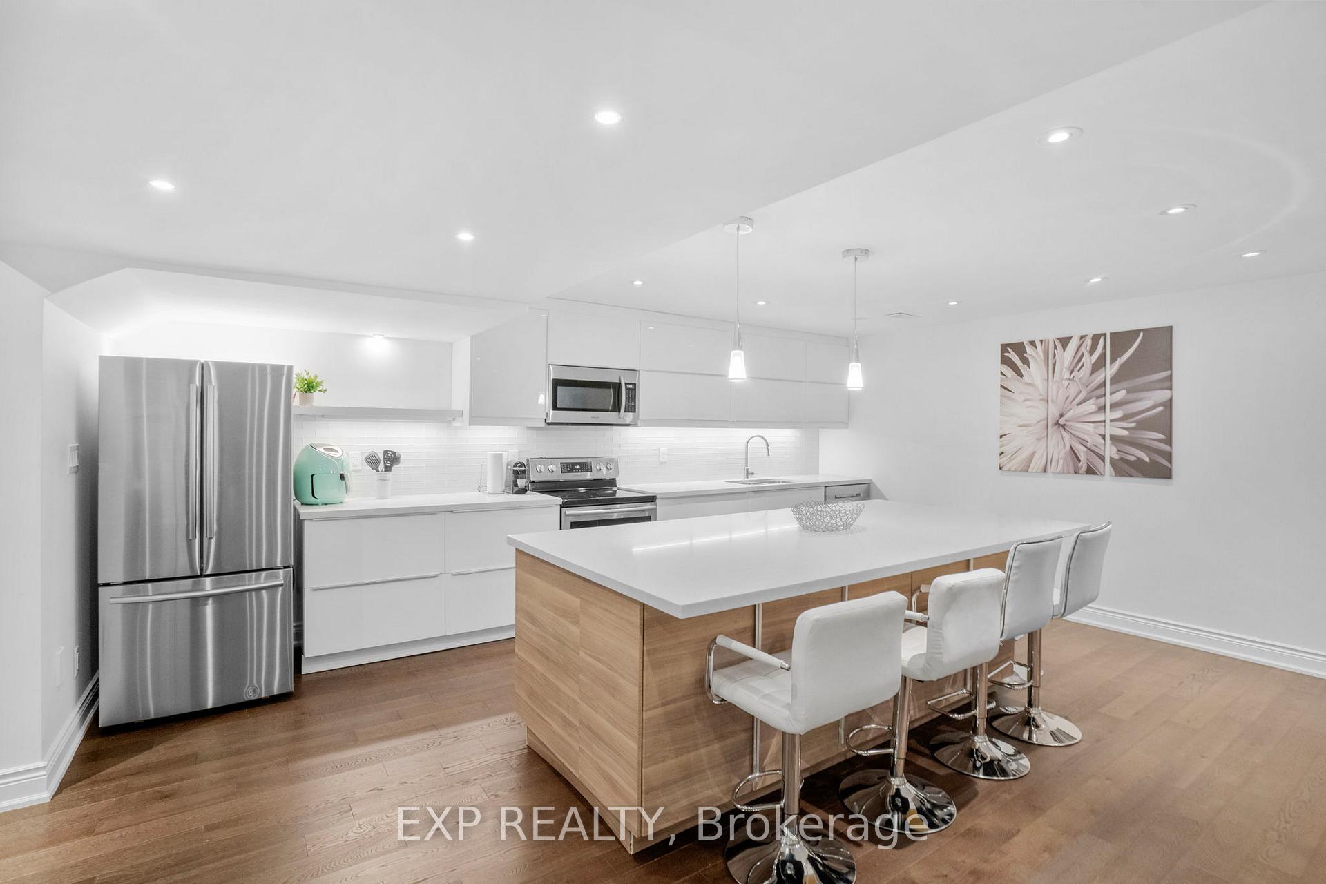 Photo 32 of 289 Westridge Drive, Vaughan, Kleinburg — HOMEH