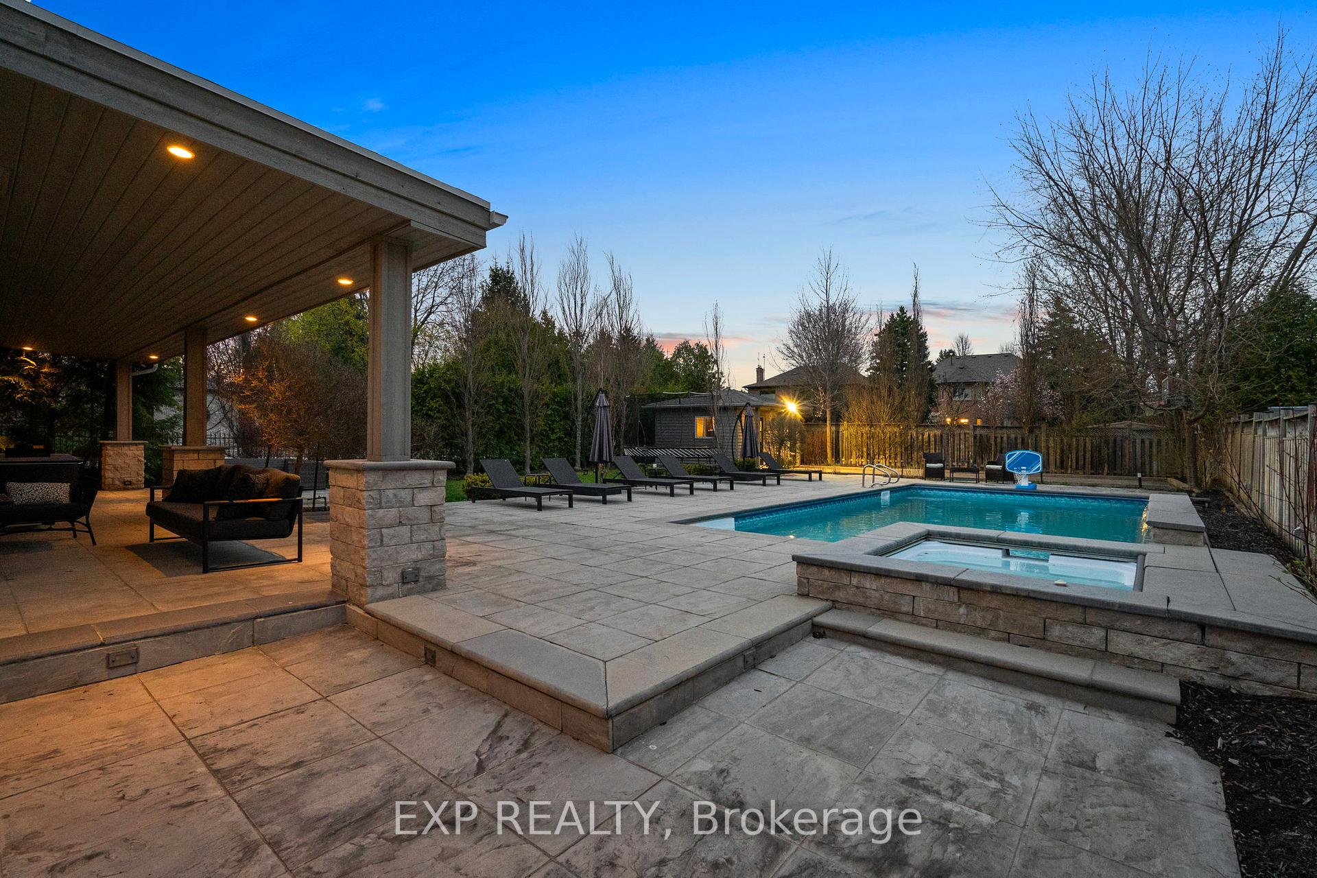 Photo 40 of 289 Westridge Drive, Vaughan, Kleinburg — HOMEH