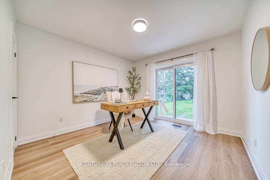 Photo 16 of 720 Gilbert Street W, Whitby, Downtown Whitby — HOMEH