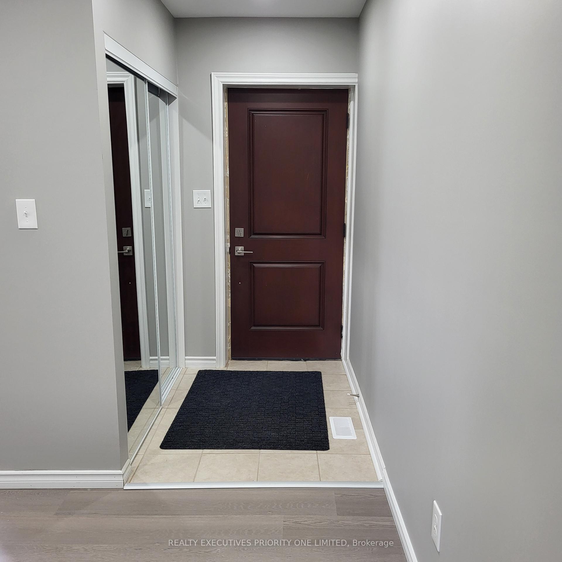 Photo 2 of 53 Crestwood Road, Vaughan, Crestwood-Springfarm-Yorkhill — HOMEH