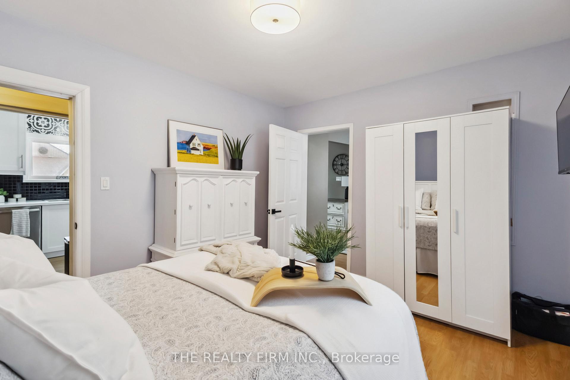 Photo 20 of 36 Walnut Street W, Aylmer — HOMEH
