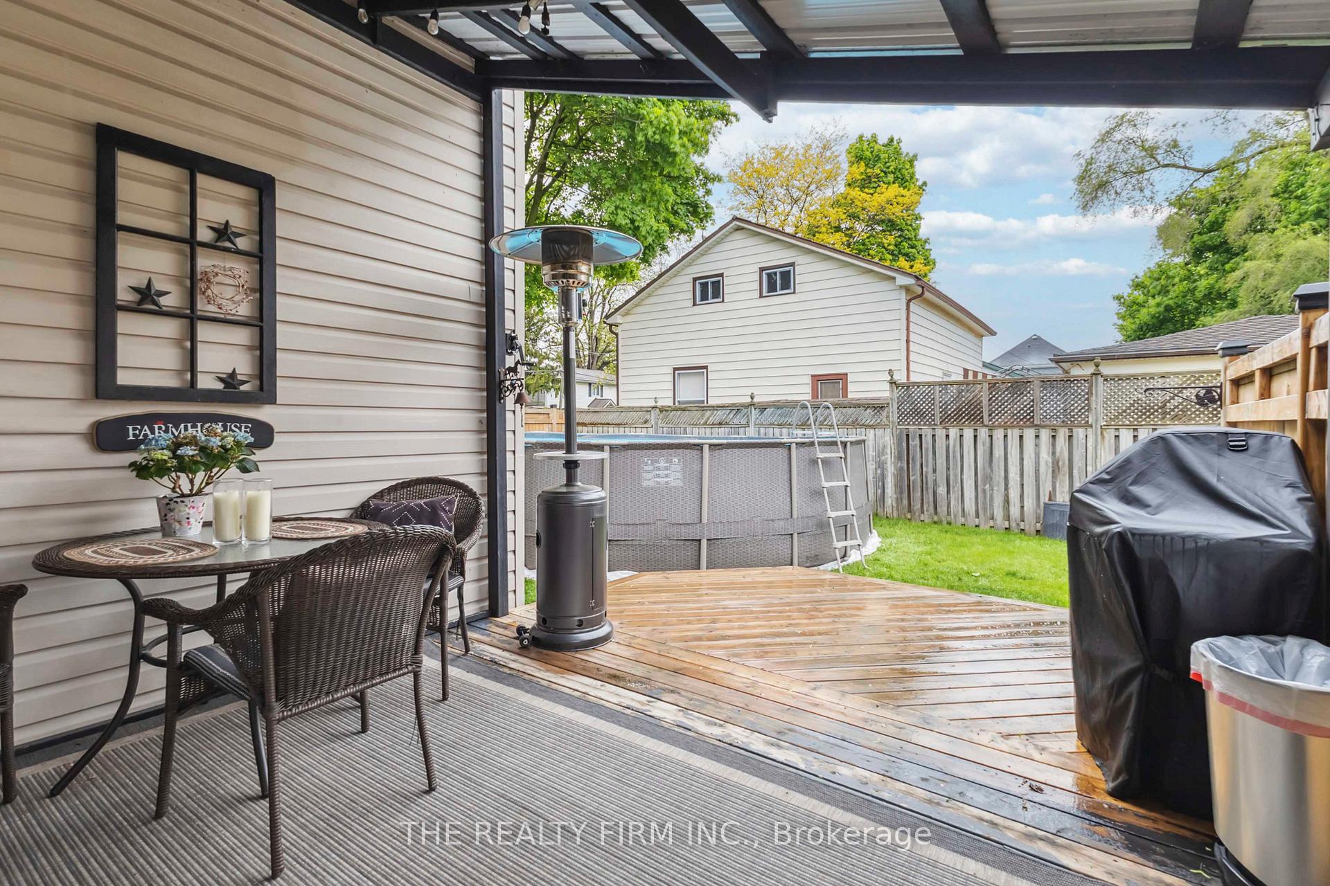 Photo 34 of 36 Walnut Street W, Aylmer — HOMEH