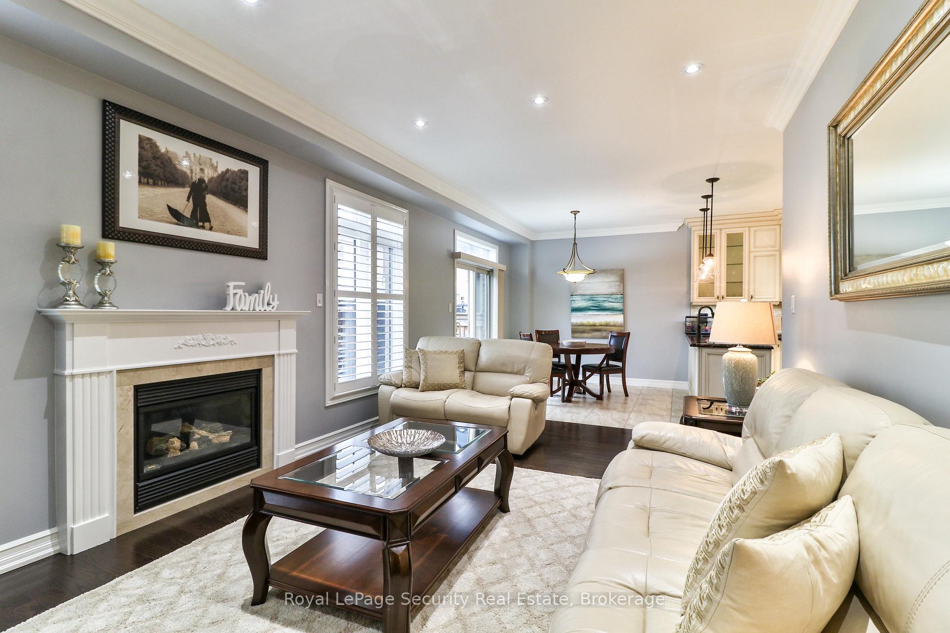 Photo 7 of 20 Vellore Avenue, Vaughan, Vellore Village — HOMEH