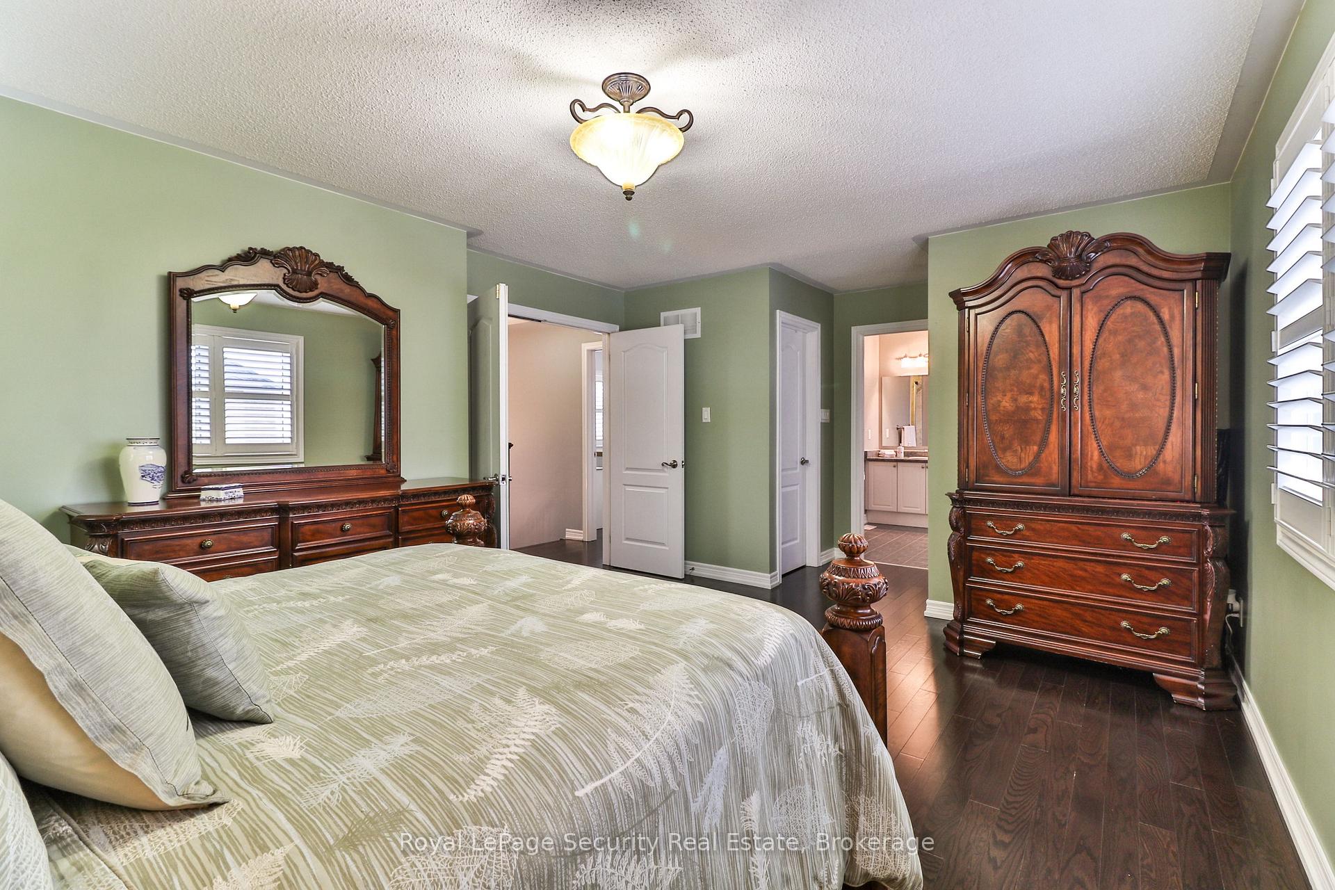 Photo 23 of 20 Vellore Avenue, Vaughan, Vellore Village — HOMEH