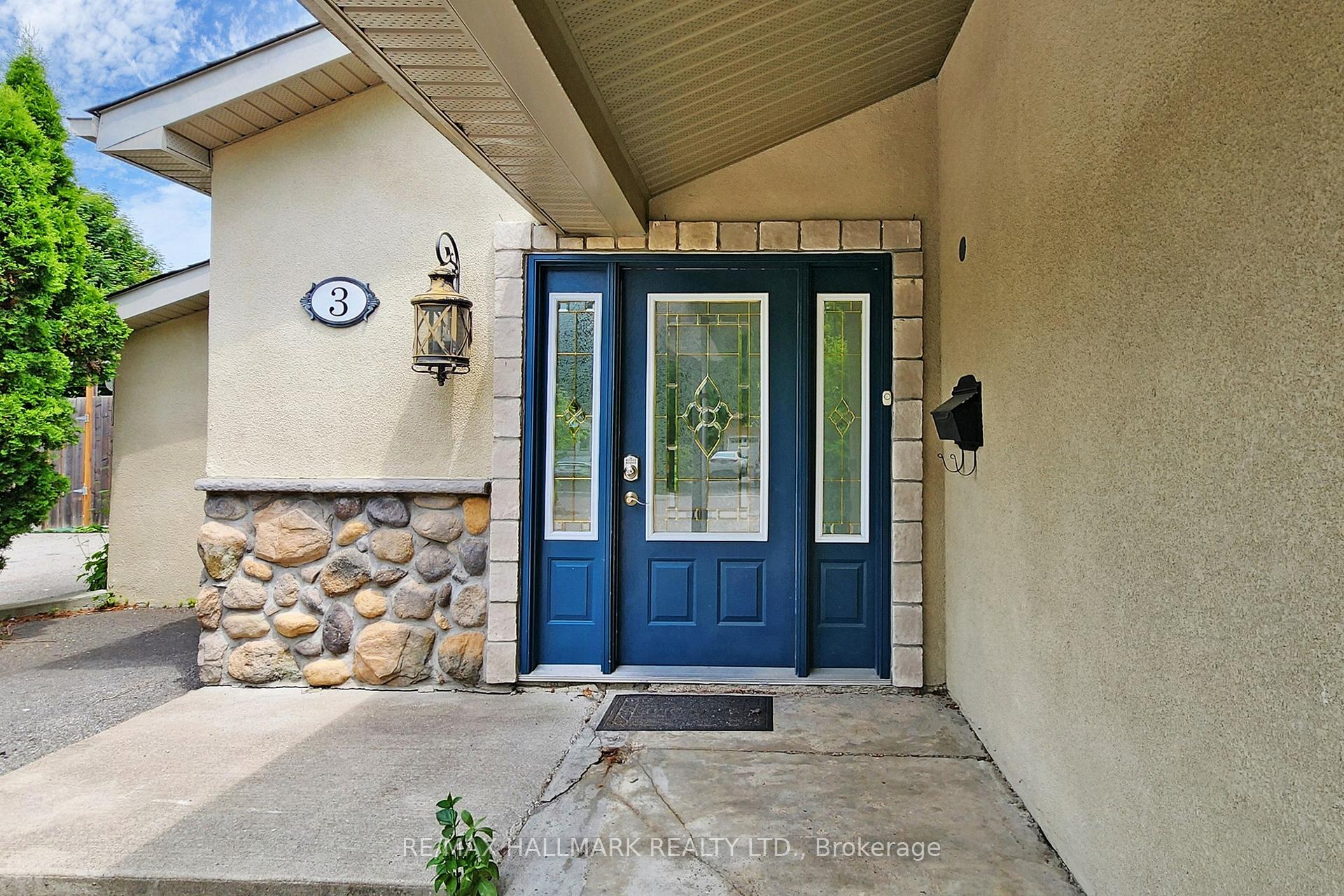 Photo 3 of 3 Corbett Crescent, Aurora, Aurora Highlands — HOMEH