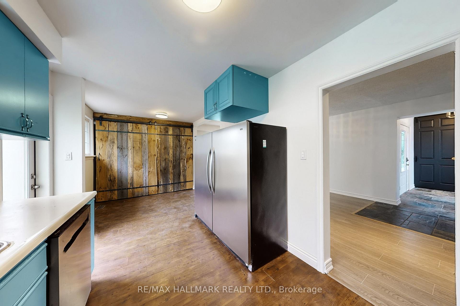 Photo 11 of 3 Corbett Crescent, Aurora, Aurora Highlands — HOMEH