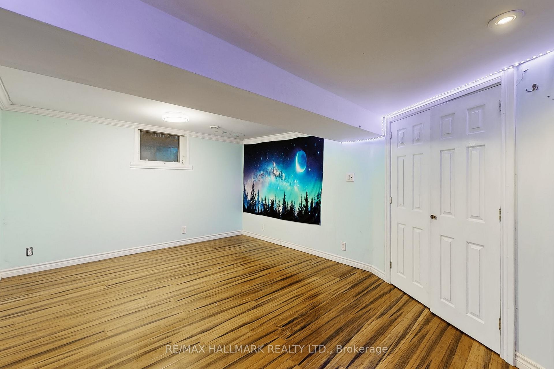 Photo 22 of 3 Corbett Crescent, Aurora, Aurora Highlands — HOMEH