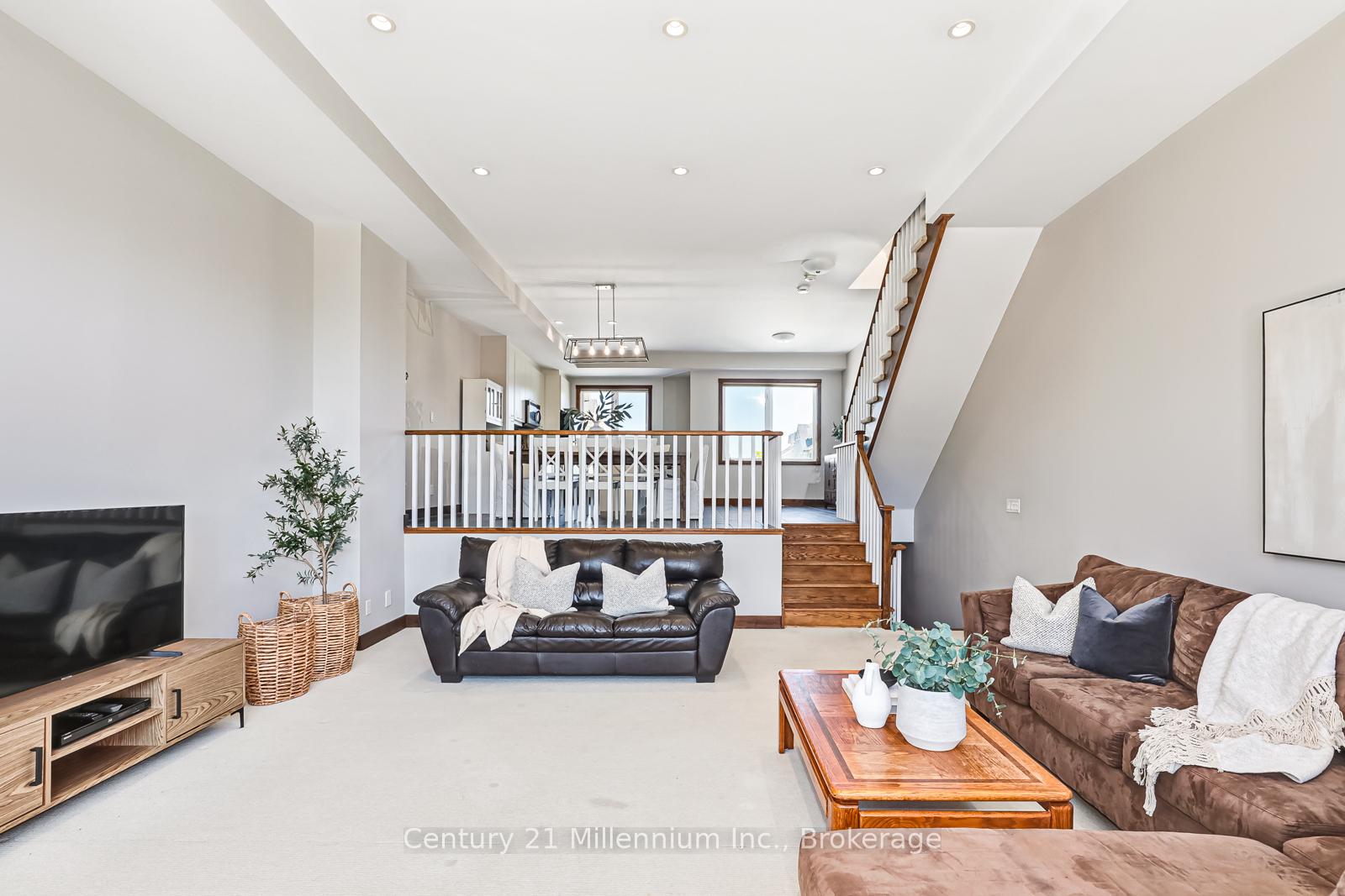 Photo 9 of Unit 18, 104 Farm Gate Road, Blue Mountains — HOMEH