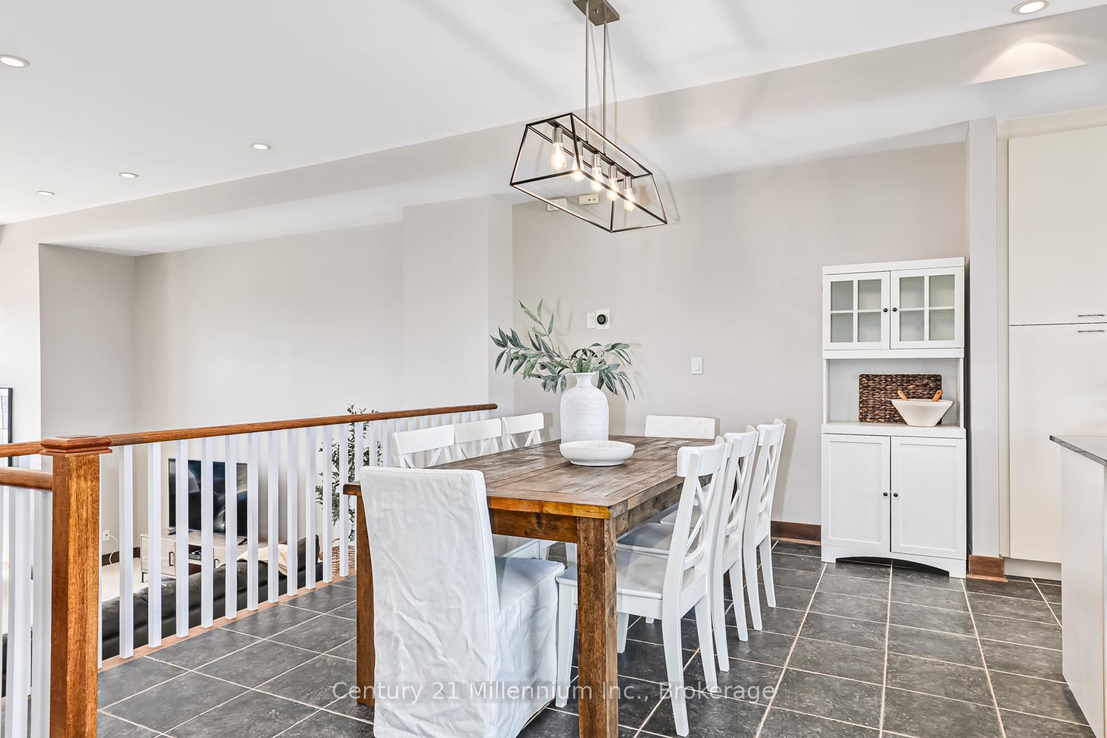 Photo 10 of Unit 18, 104 Farm Gate Road, Blue Mountains — HOMEH