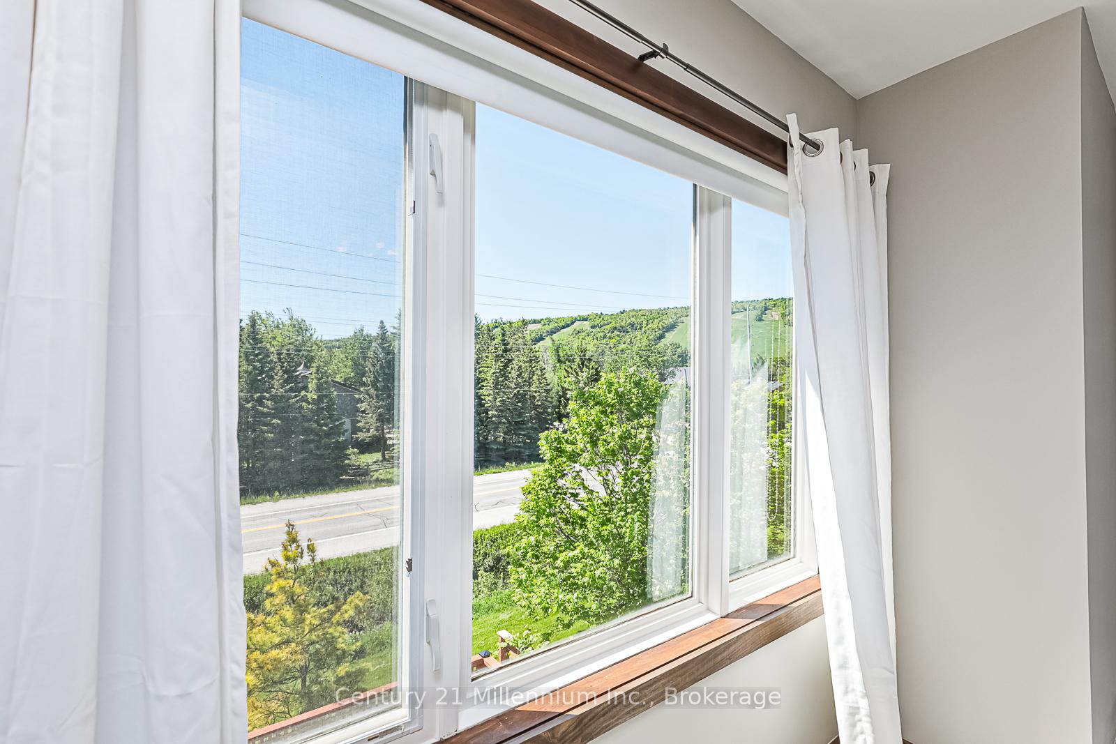Photo 34 of Unit 18, 104 Farm Gate Road, Blue Mountains — HOMEH