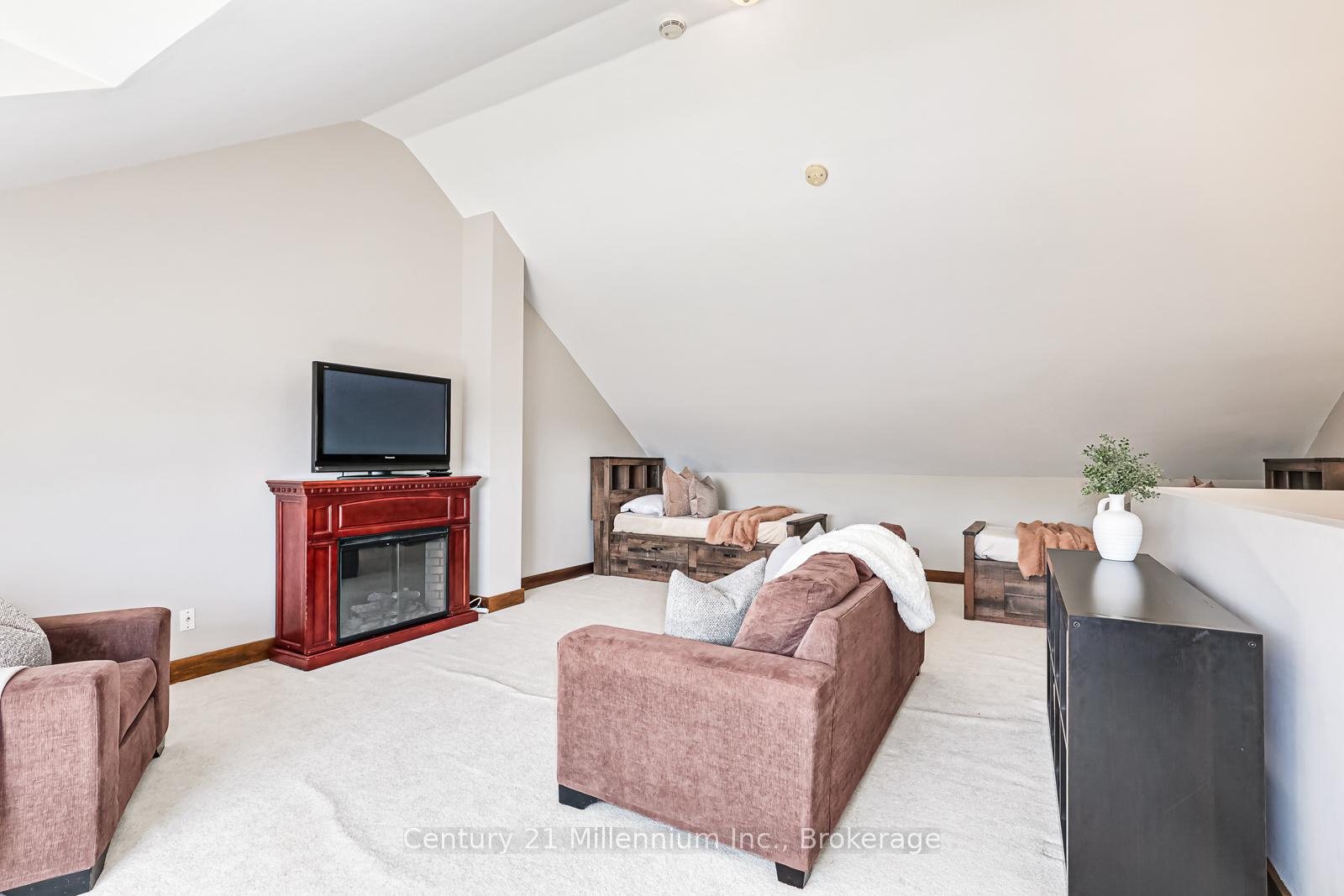 Photo 36 of Unit 18, 104 Farm Gate Road, Blue Mountains — HOMEH