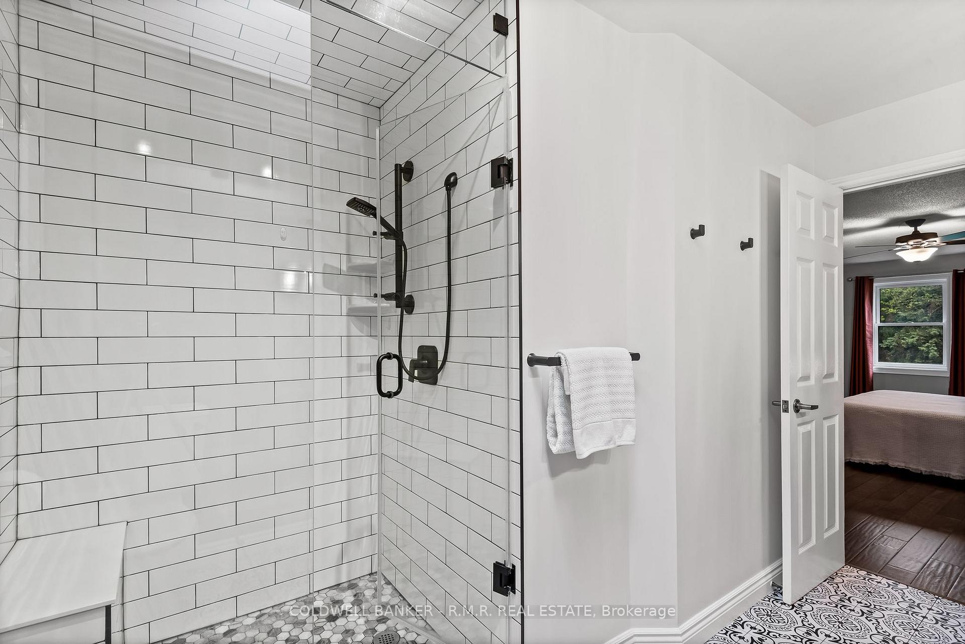 Photo 24 of 9 O'Connor Drive, Whitby, Pringle Creek — HOMEH