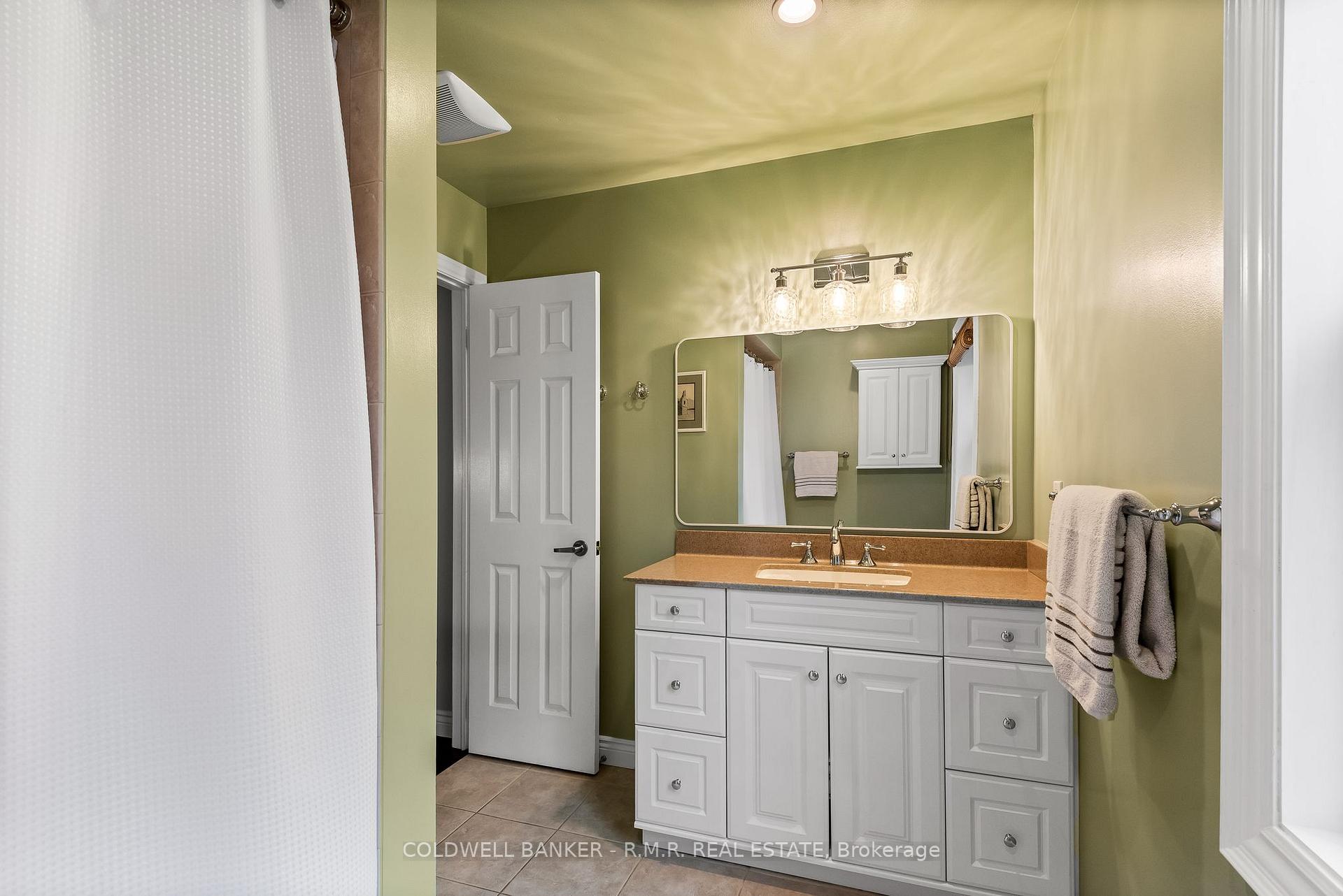 Photo 28 of 9 O'Connor Drive, Whitby, Pringle Creek — HOMEH