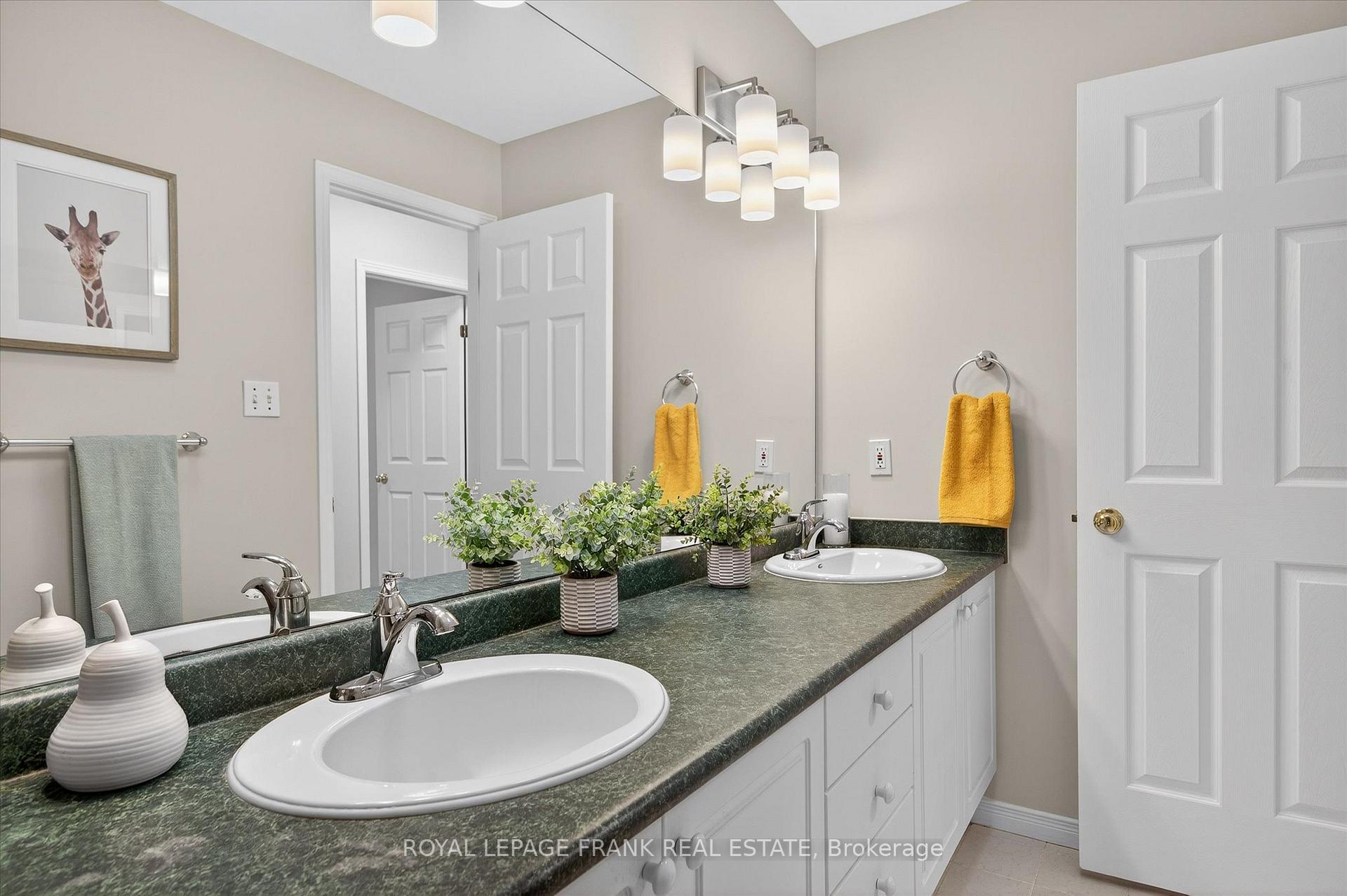 Photo 23 of 3075 Westridge Boulevard, Peterborough, Monaghan Ward 2 — HOMEH