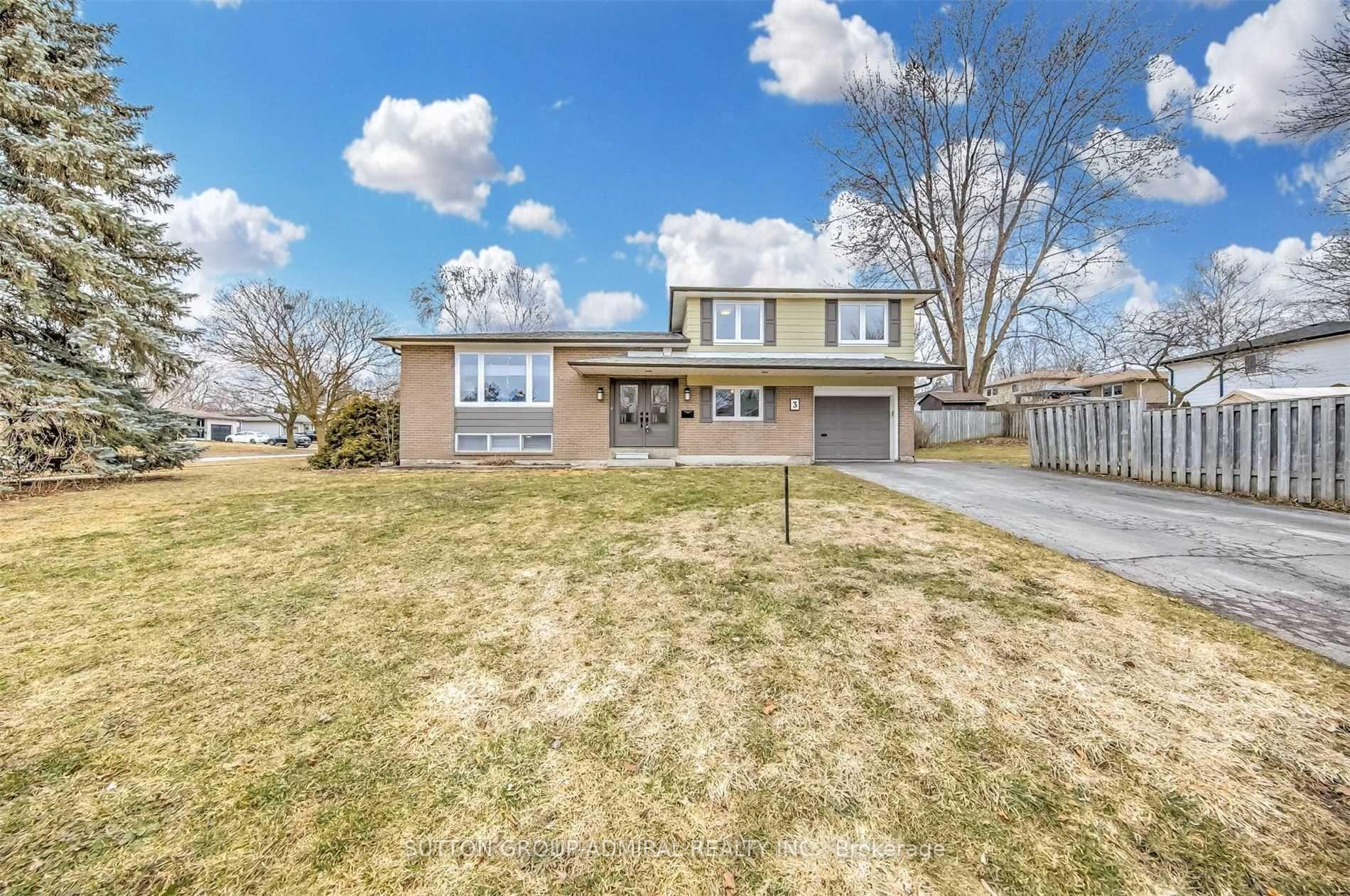 Photo 1 of 3 Hill Drive, Aurora, Aurora Heights — HOMEH