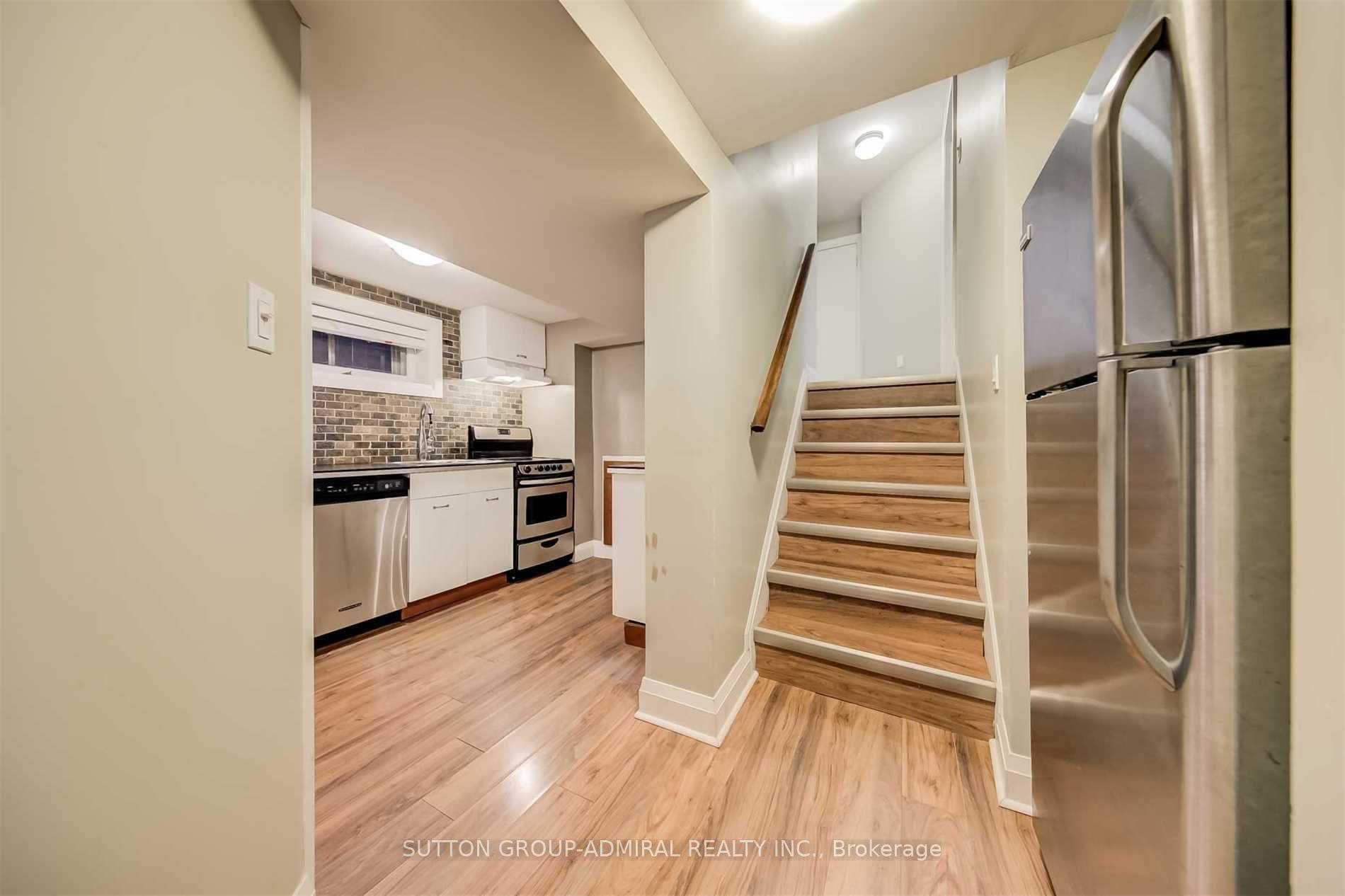 Photo 14 of 3 Hill Drive, Aurora, Aurora Heights — HOMEH