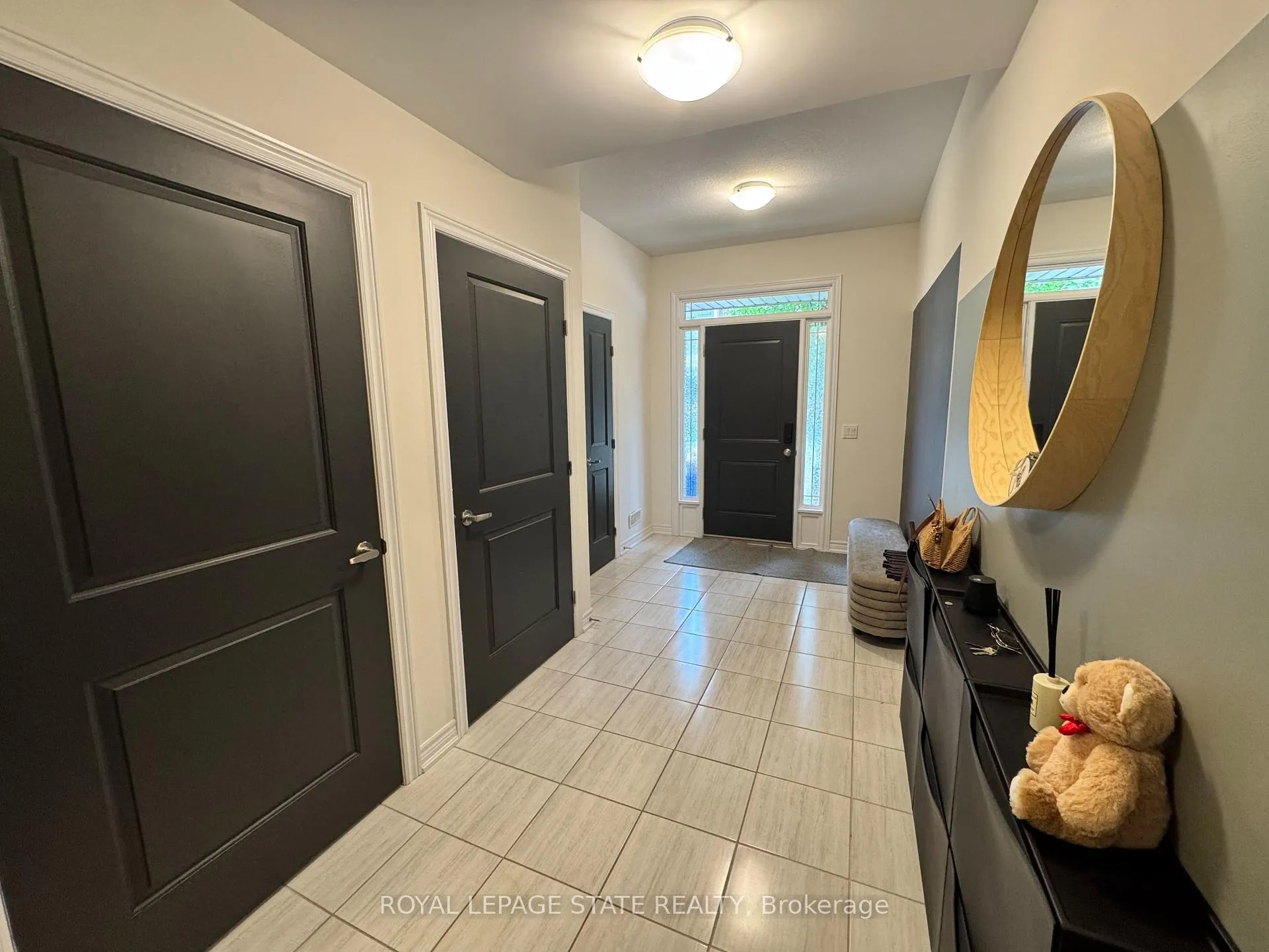 Photo 3 of Unit 142, 77 Diana Avenue, Brant, Brantford Twp — HOMEH