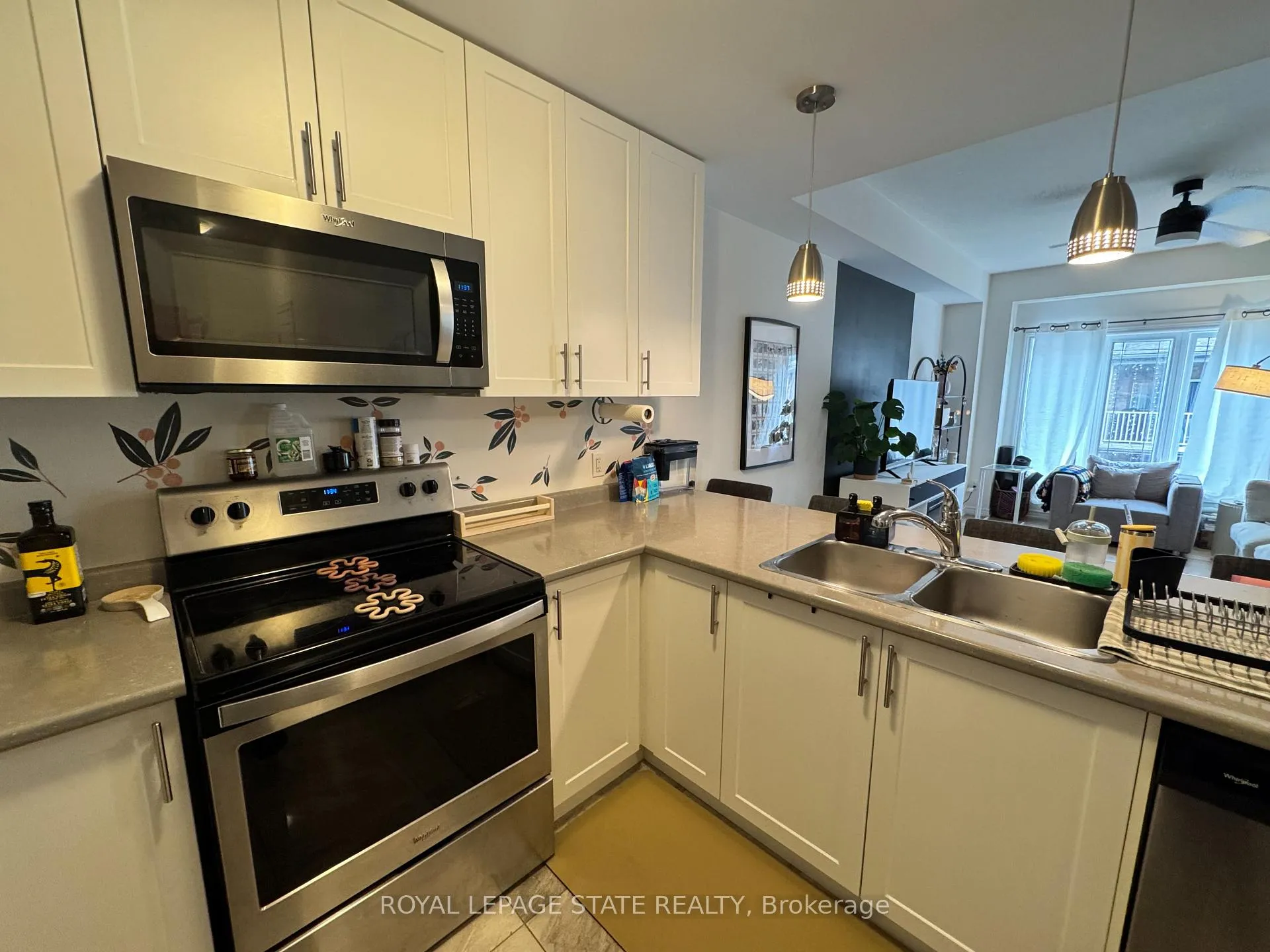 Photo 9 of Unit 142, 77 Diana Avenue, Brant, Brantford Twp — HOMEH