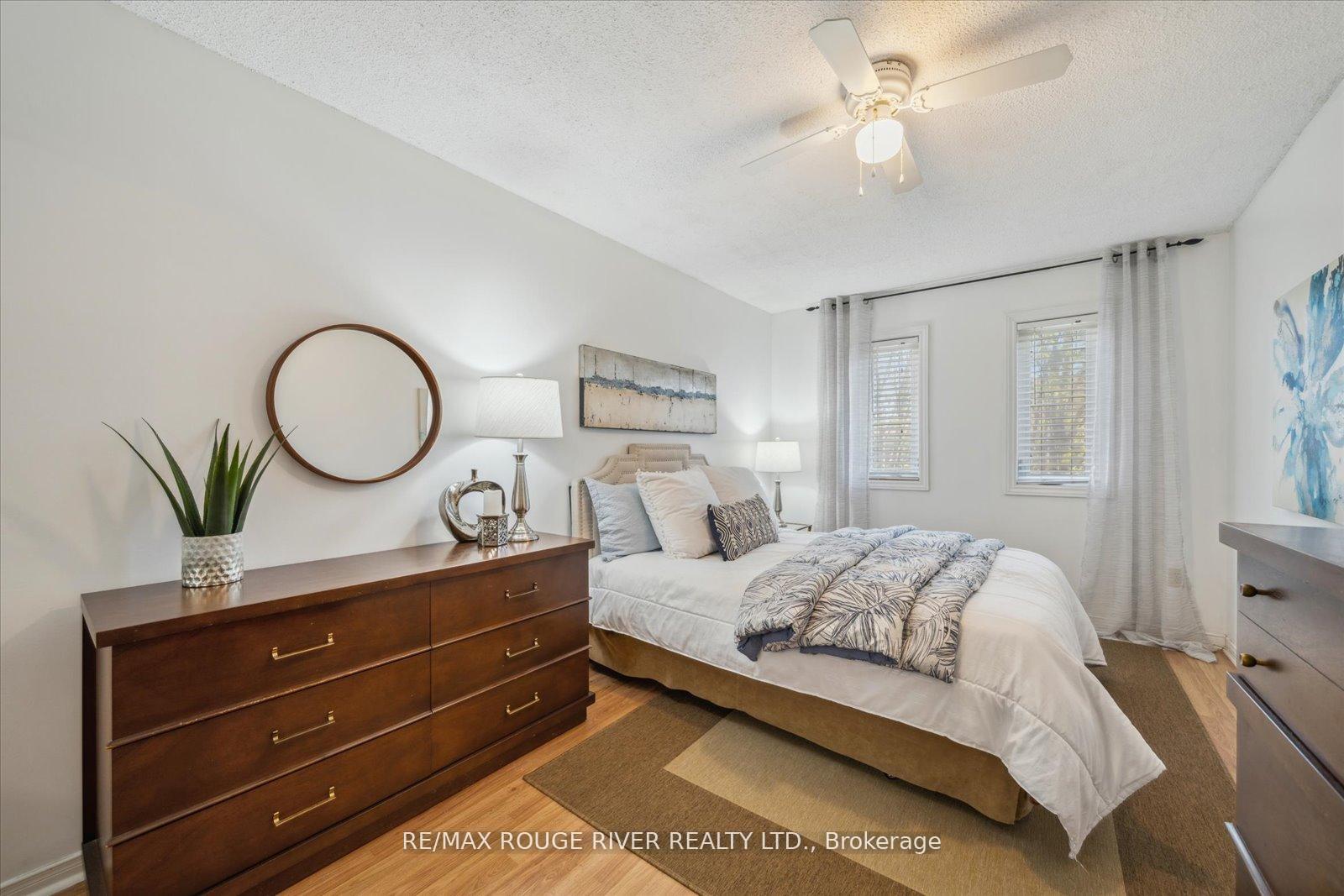 Photo 15 of 19 Wallace Drive, Whitby, Pringle Creek — HOMEH