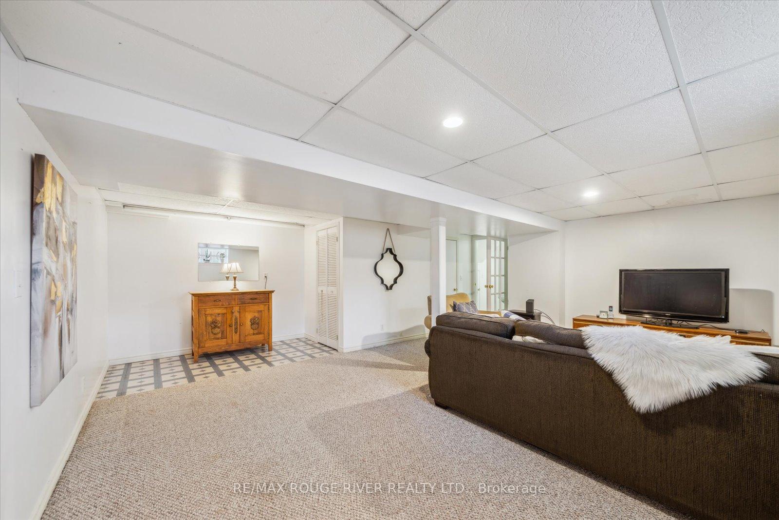 Photo 24 of 19 Wallace Drive, Whitby, Pringle Creek — HOMEH