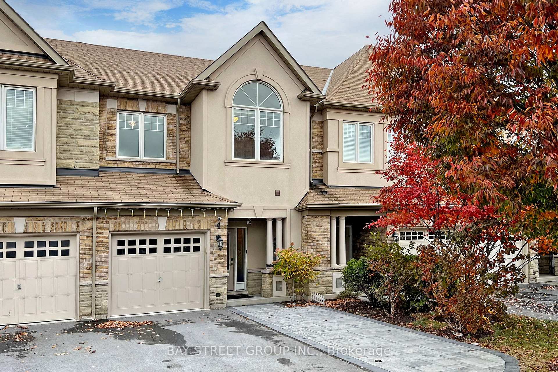 Photo 1 of 4 Elihof Drive, Vaughan, Patterson — HOMEH