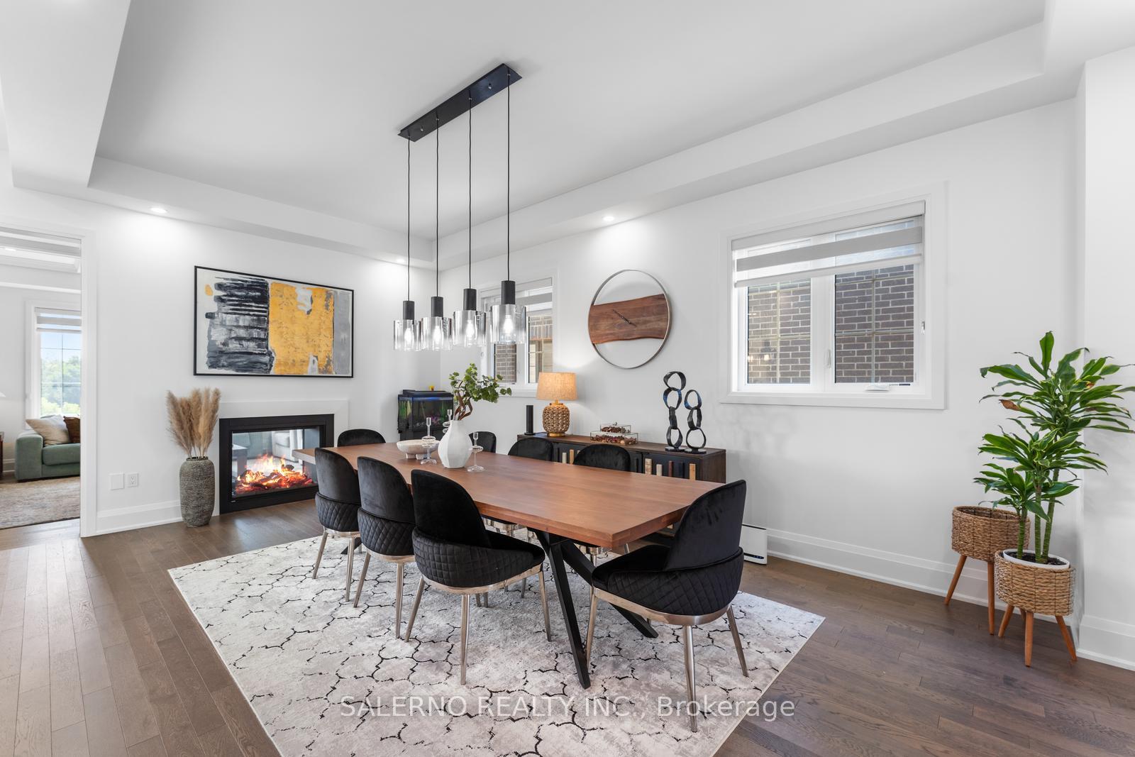 Photo 6 of 530 Kleinburg Summit Way, Vaughan, Kleinburg — HOMEH