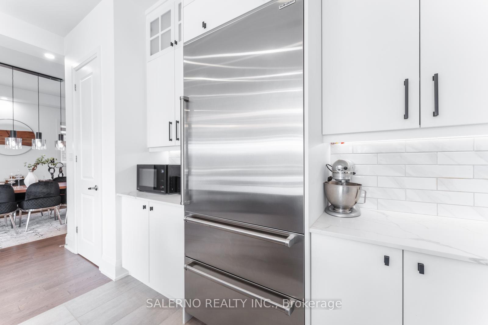 Photo 13 of 530 Kleinburg Summit Way, Vaughan, Kleinburg — HOMEH