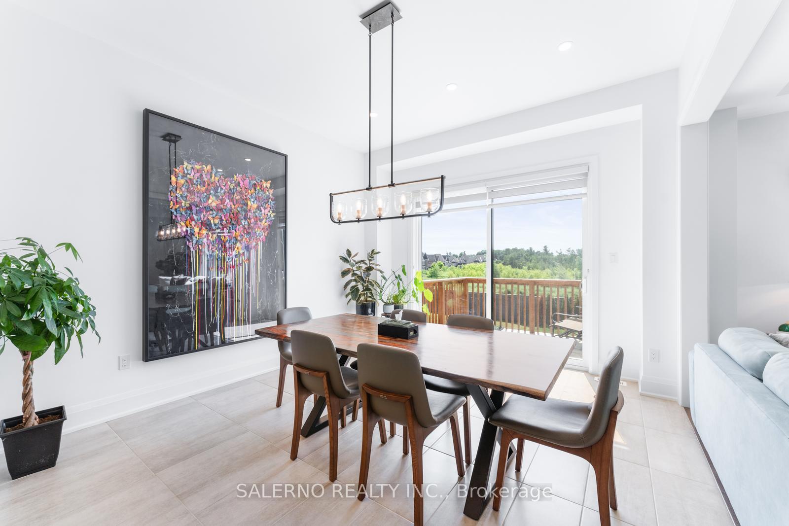 Photo 14 of 530 Kleinburg Summit Way, Vaughan, Kleinburg — HOMEH