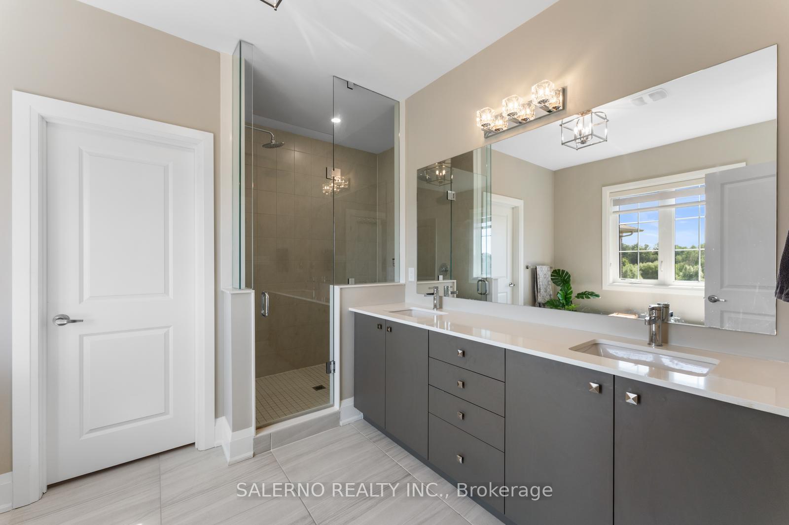 Photo 25 of 530 Kleinburg Summit Way, Vaughan, Kleinburg — HOMEH