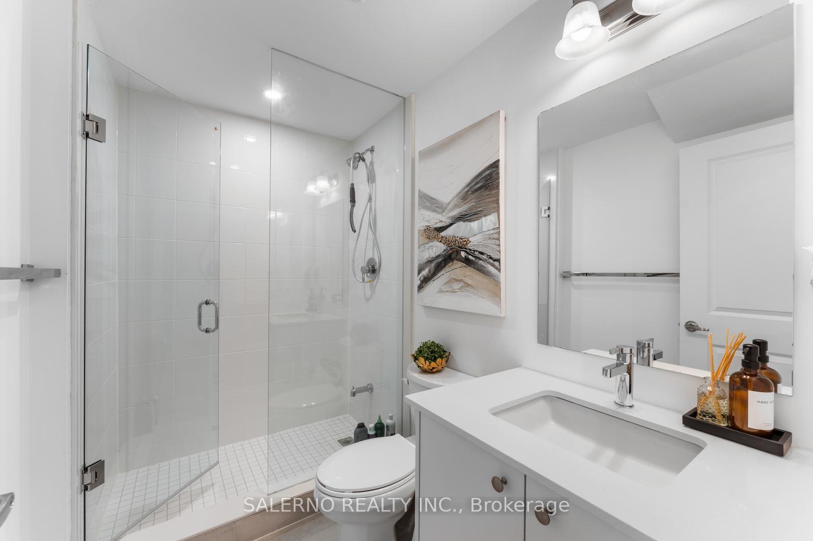 Photo 42 of 530 Kleinburg Summit Way, Vaughan, Kleinburg — HOMEH