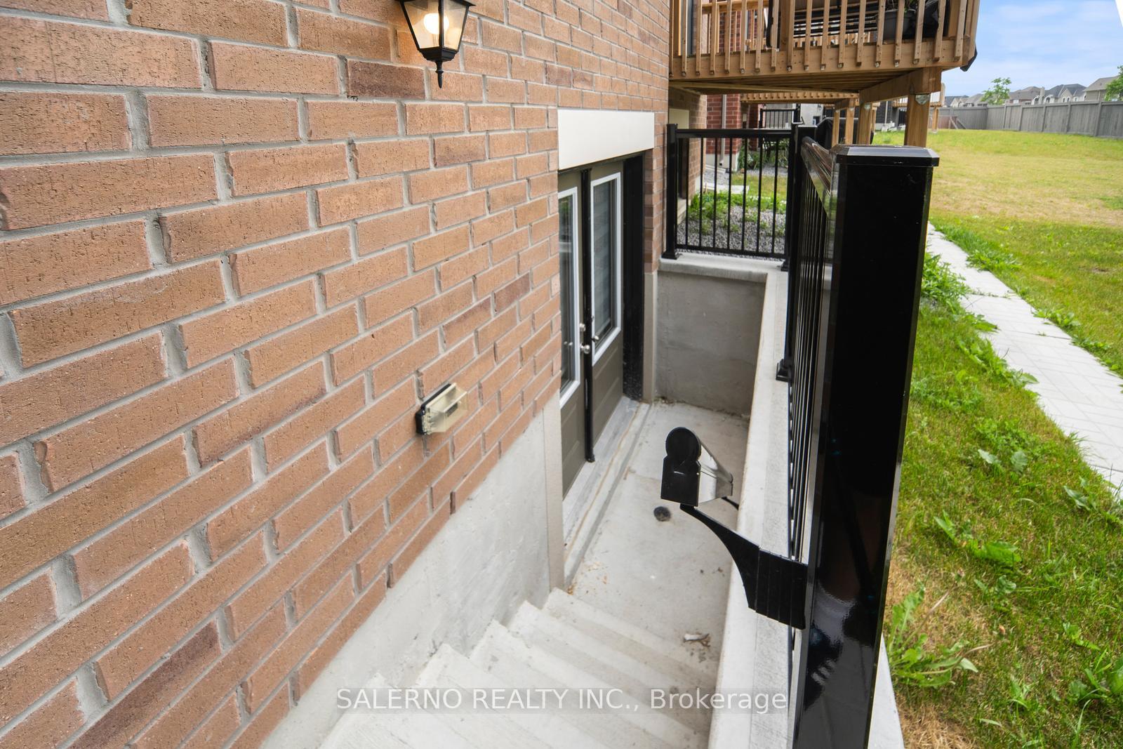 Photo 44 of 530 Kleinburg Summit Way, Vaughan, Kleinburg — HOMEH
