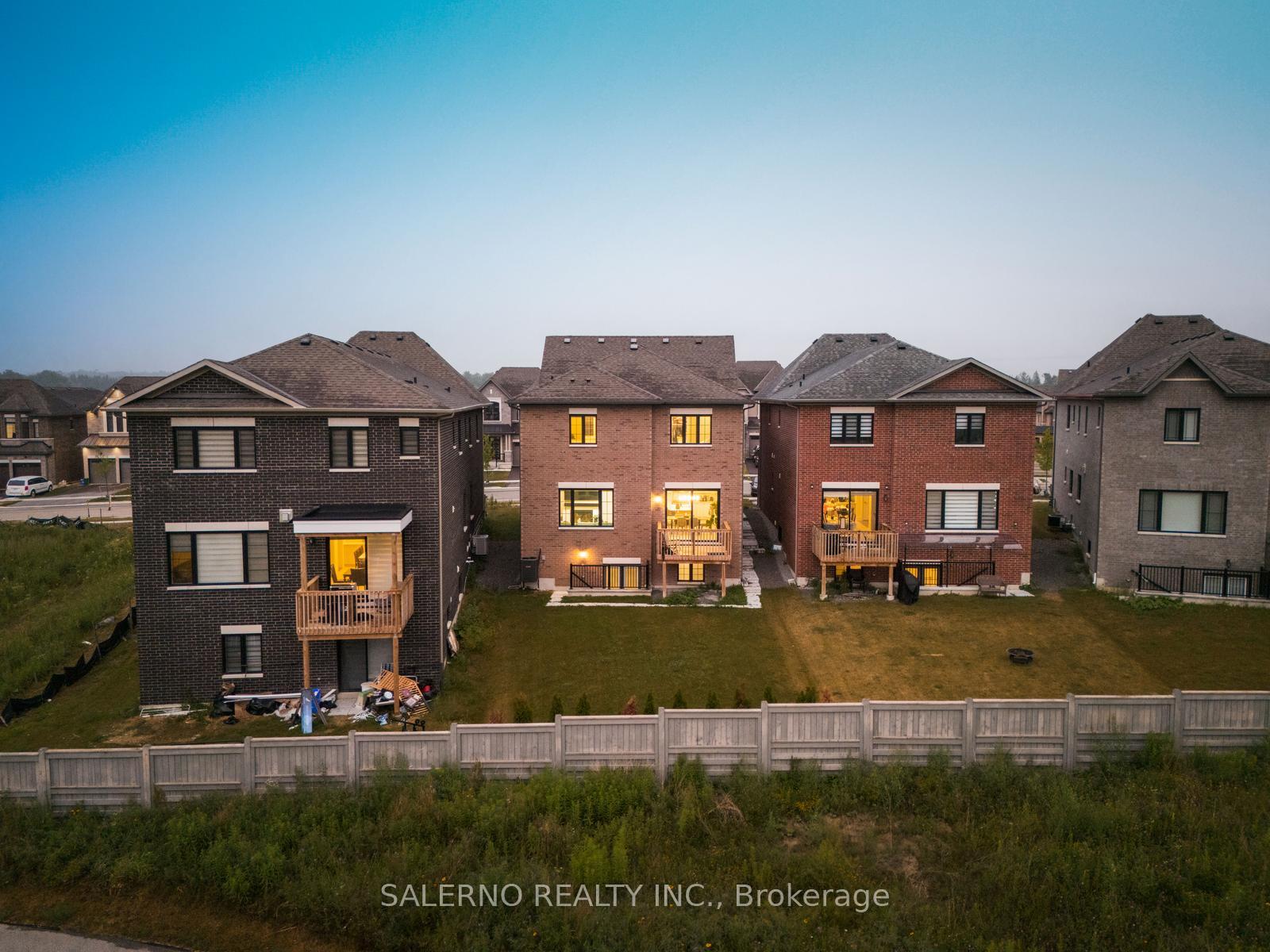 Photo 46 of 530 Kleinburg Summit Way, Vaughan, Kleinburg — HOMEH