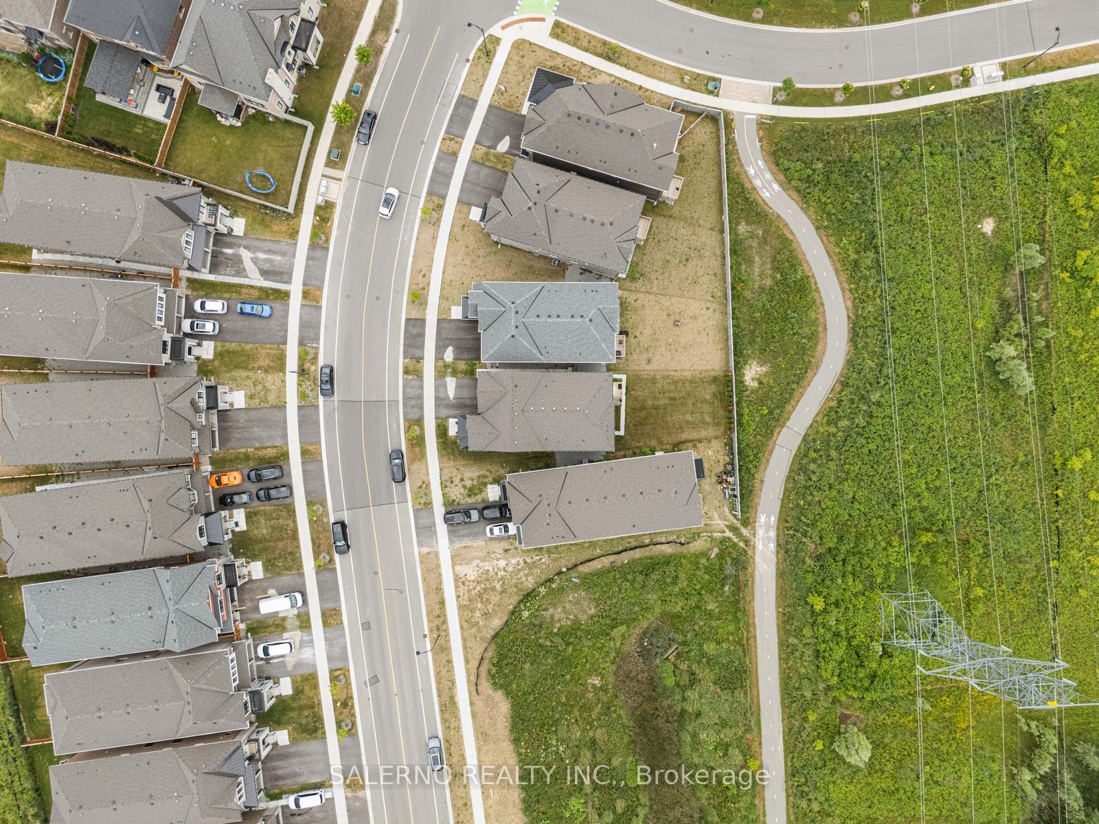 Photo 49 of 530 Kleinburg Summit Way, Vaughan, Kleinburg — HOMEH