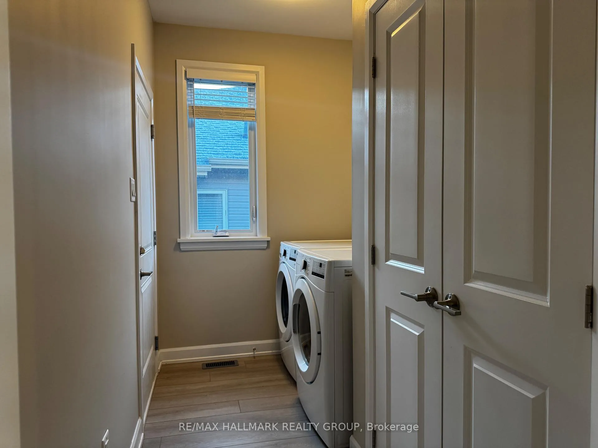 Photo 5 of 1497 Flanders Road, Brockville — HOMEH