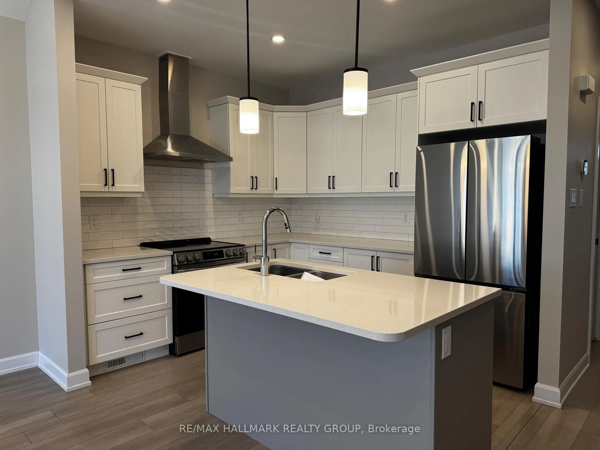 Photo 11 of 1497 Flanders Road, Brockville — HOMEH