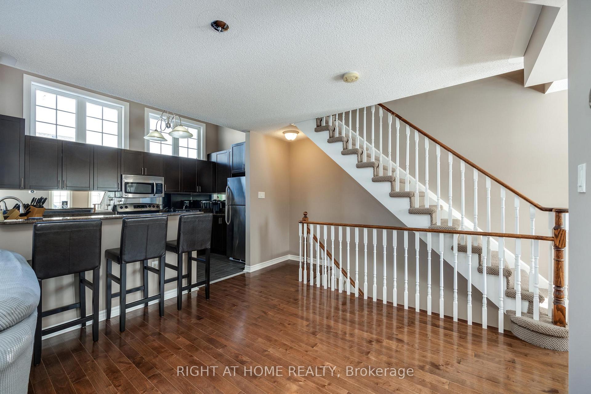 Photo 10 of 68 Wicker Park Way, Whitby, Pringle Creek — HOMEH