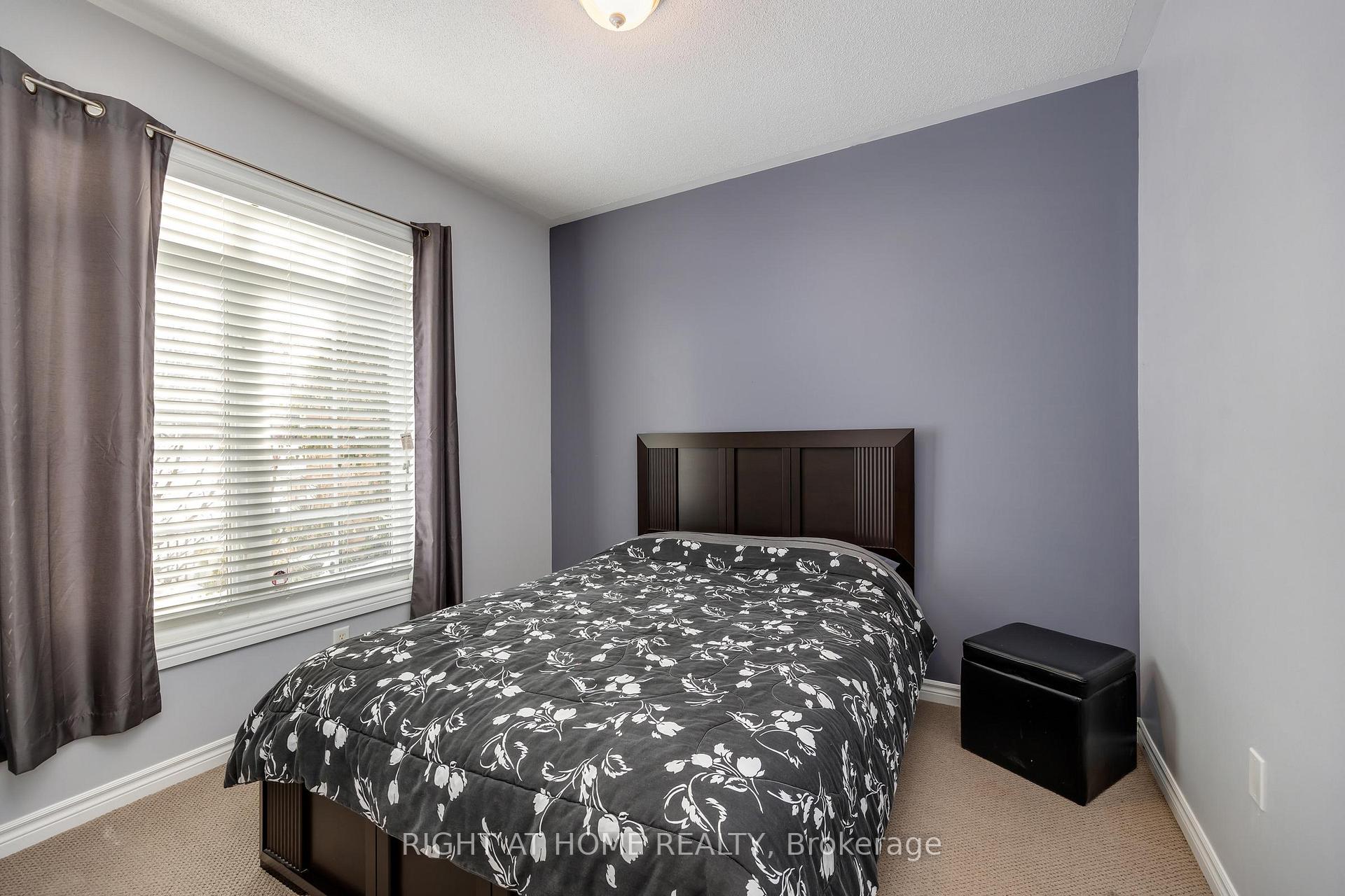 Photo 22 of 68 Wicker Park Way, Whitby, Pringle Creek — HOMEH