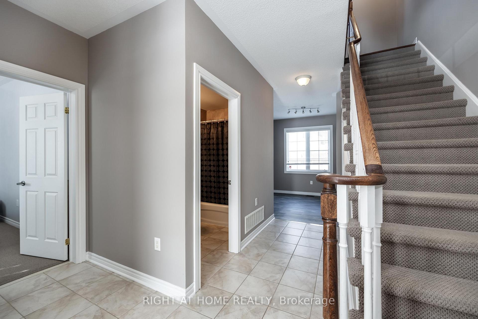 Photo 33 of 68 Wicker Park Way, Whitby, Pringle Creek — HOMEH