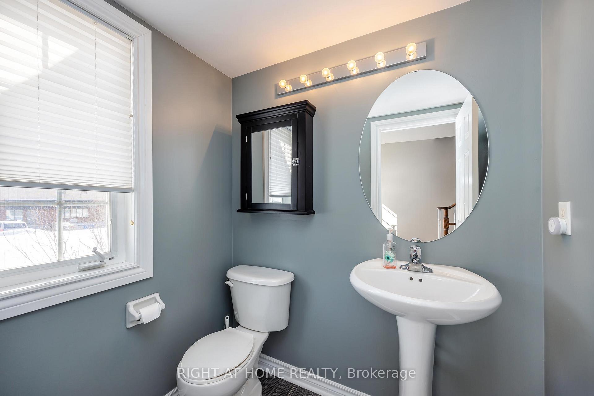 Photo 36 of 68 Wicker Park Way, Whitby, Pringle Creek — HOMEH