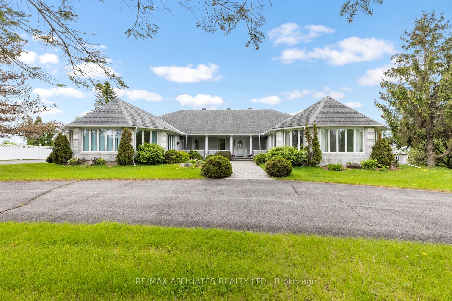 Photo 1 of 461 Campbell Side Road, Beckwith, Beckwith Twp — HOMEH
