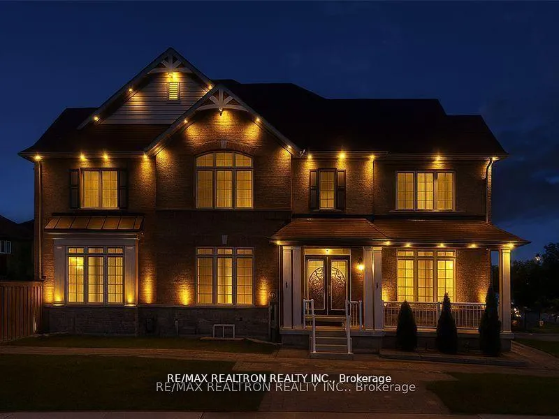 Photo 2 of 460 Gulfstream Avenue, Oshawa, Windfields — HOMEH