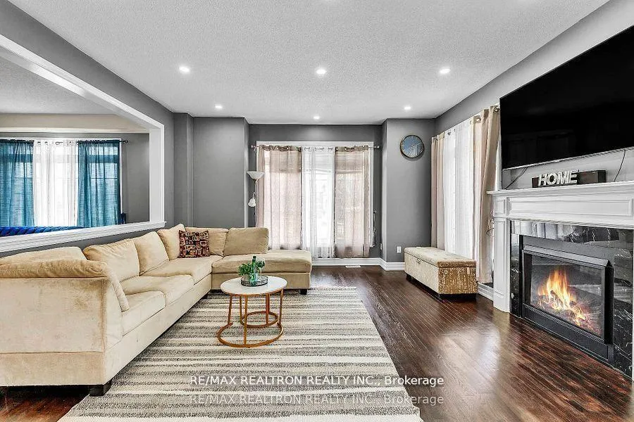 Photo 13 of 460 Gulfstream Avenue, Oshawa, Windfields — HOMEH