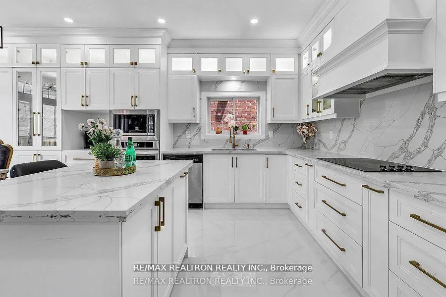 Photo 15 of 460 Gulfstream Avenue, Oshawa, Windfields — HOMEH