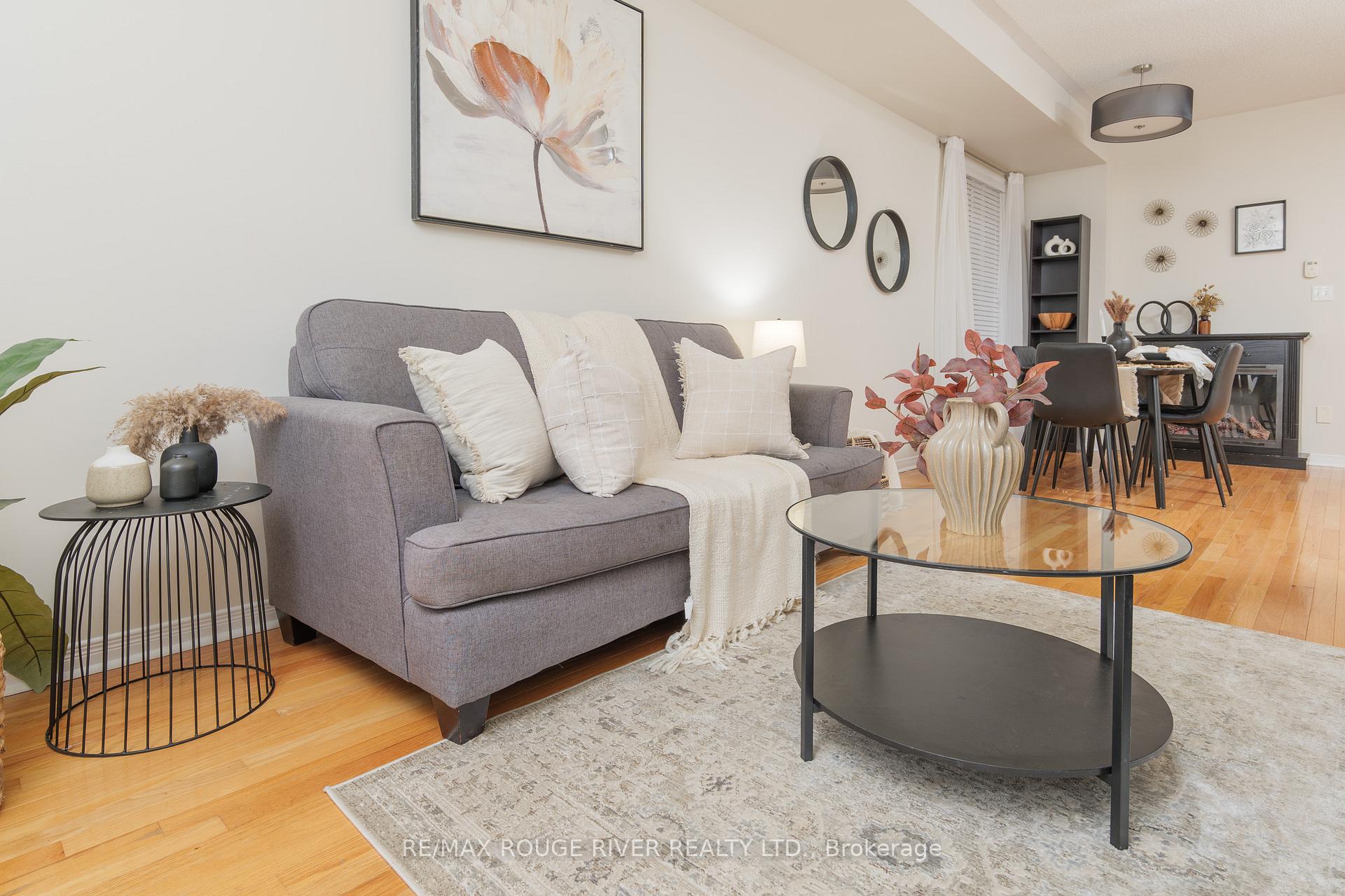 Photo 4 of Unit 16, 530 Kingston Road, Pickering, Woodlands — HOMEH