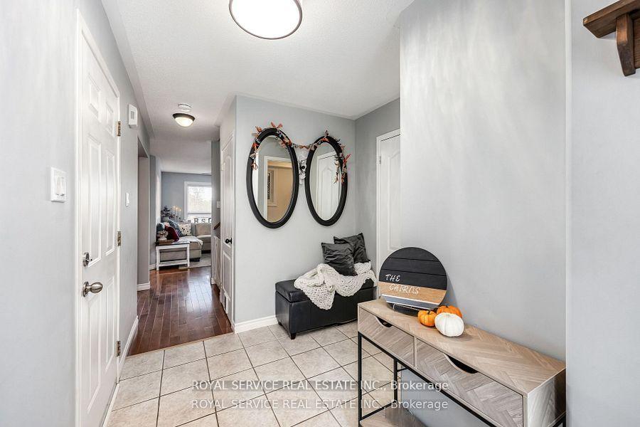Photo 4 of 446 Abound Crescent, Peterborough, Ashburnham Ward 4 — HOMEH