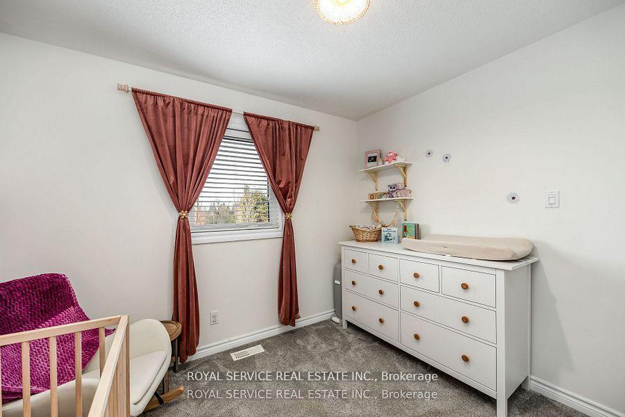 Photo 27 of 446 Abound Crescent, Peterborough, Ashburnham Ward 4 — HOMEH