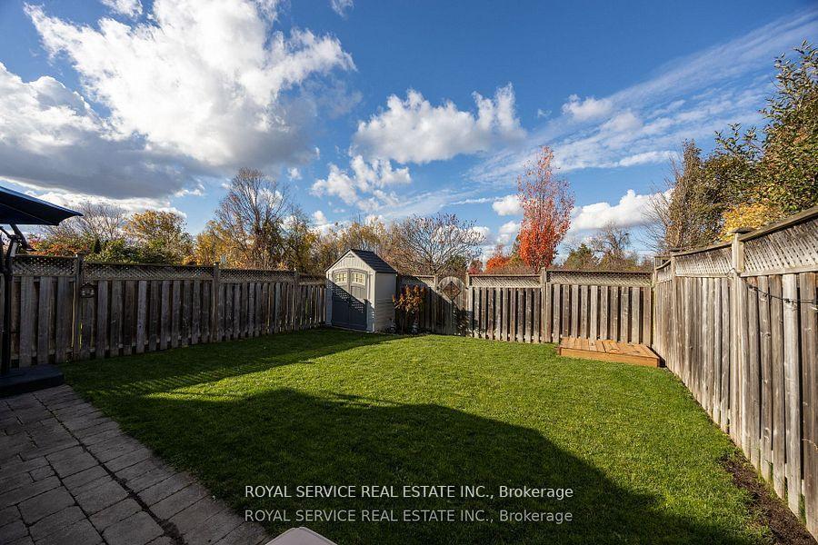 Photo 42 of 446 Abound Crescent, Peterborough, Ashburnham Ward 4 — HOMEH